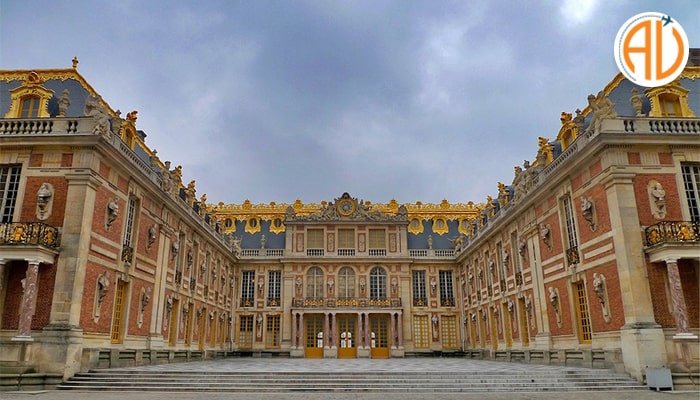 Château-de-Versailles-min